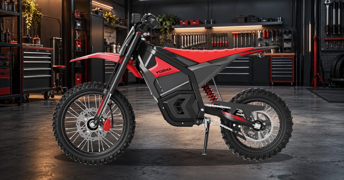 How to Tighten a Dirt Bike Chain blog cover